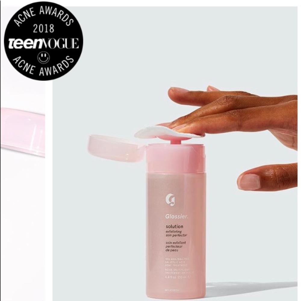 Glossier Solution - Exfoliating Skin Perfector
